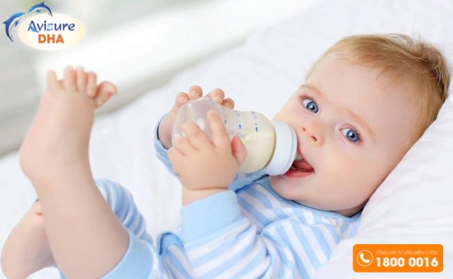 Bổ sung Omega 3 cho trẻ sơ sinh thông qua sữa