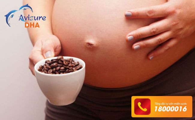 Mẹ bầu nên hạn chế sử dụng cafe