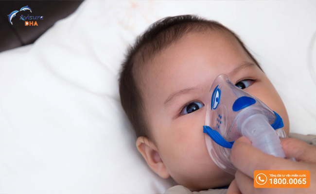 Trẻ sơ sinh bị ho khò khè do huyên suyễn